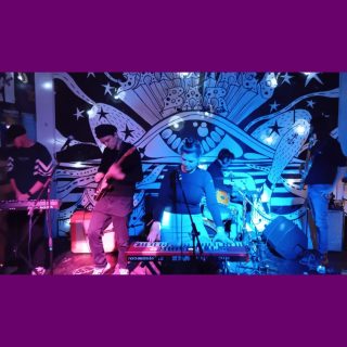 Top gig at @santiagobarleeds last night. Sad we weren't playing but it was a great night. All the other acts put on a great show!
@thedyesound @privateempireband @youveeband @thelight.show #leedsmusic #leedsmusicscene